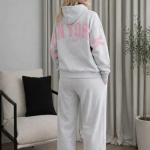 Grey Hoodie & Sweatpants Set – Oversized Fleece “New York” Lounge Tracksuit with Wide Leg Pants